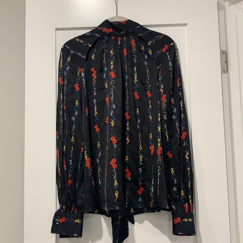 Milly Silk Keyhole & Tie Turtle Neck Blouse